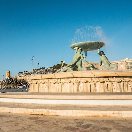 Valletta Main Street Apartment Deluxe Экстерьер фото