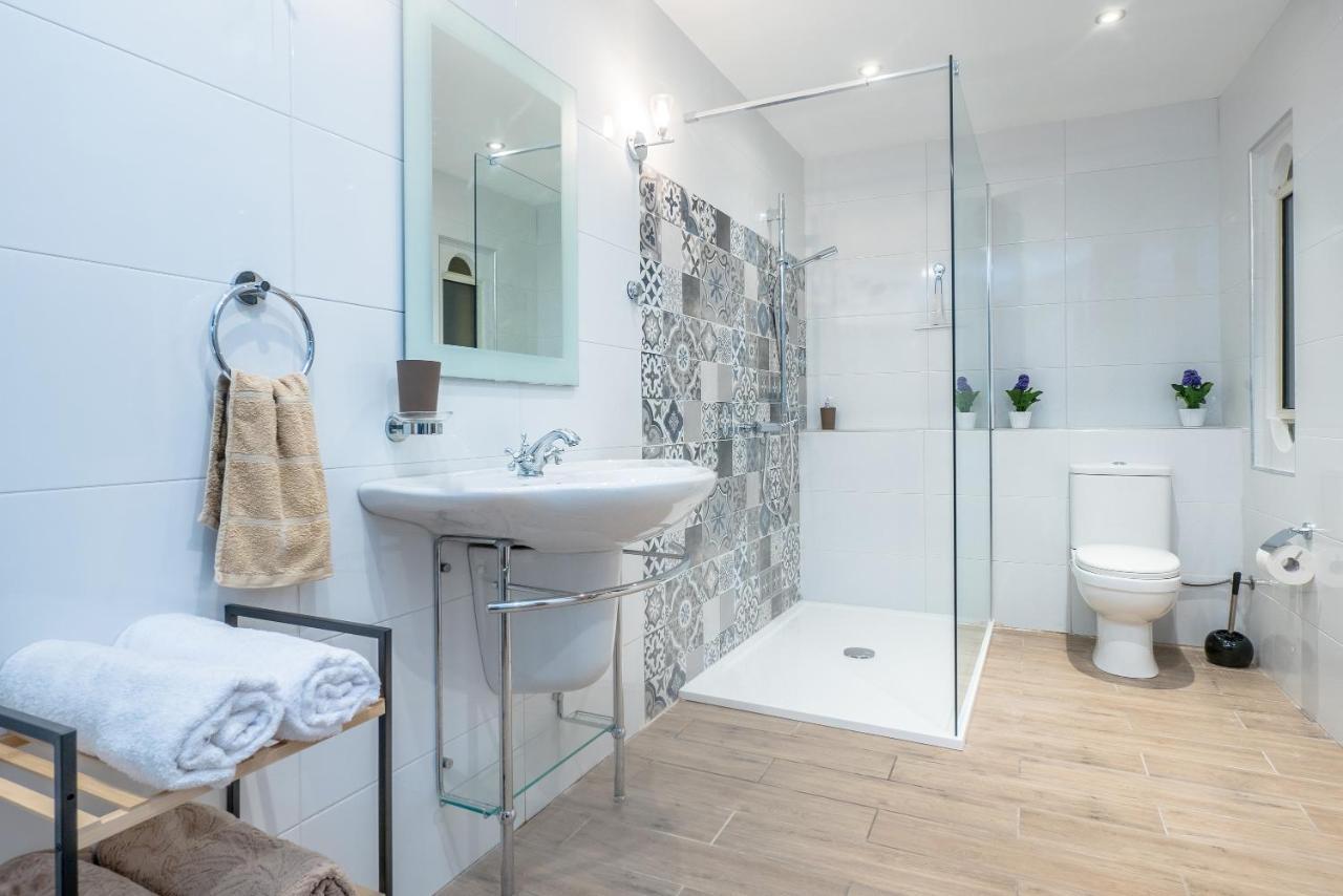 Valletta Main Street Apartment Deluxe Экстерьер фото